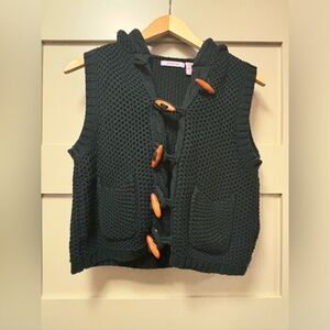 PARAPHRASE Open Knit Hooded Vest Crop Pockets Wood Toggle Chunky Y2K